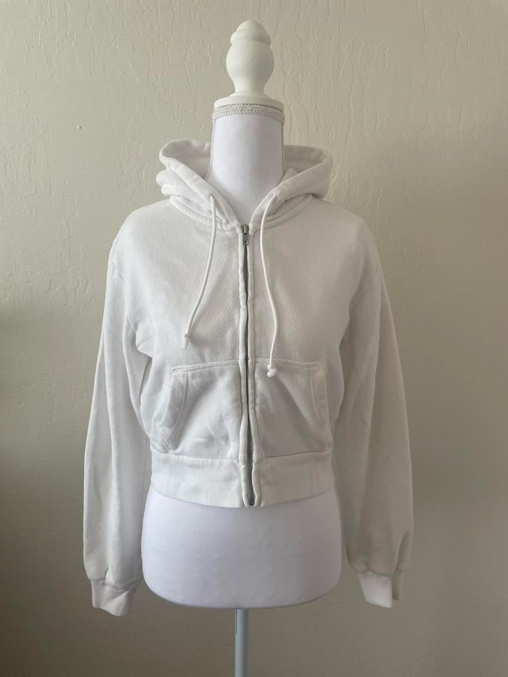 brandy melville white cropped zip up